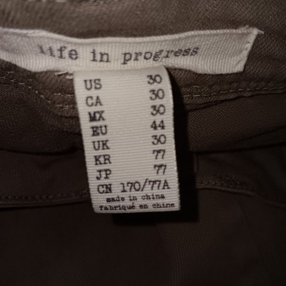 LIFE IN PROGRESS WOMAN LASE UP HEM JEANS - Picture 6 of 8